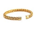 Noble Gold Bracelet