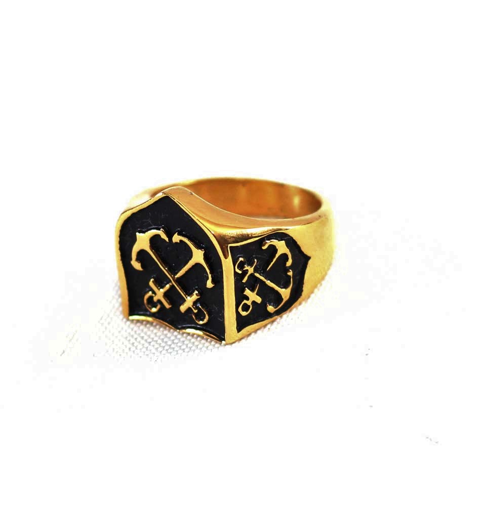 Double Anchor Gold Insignia Ring