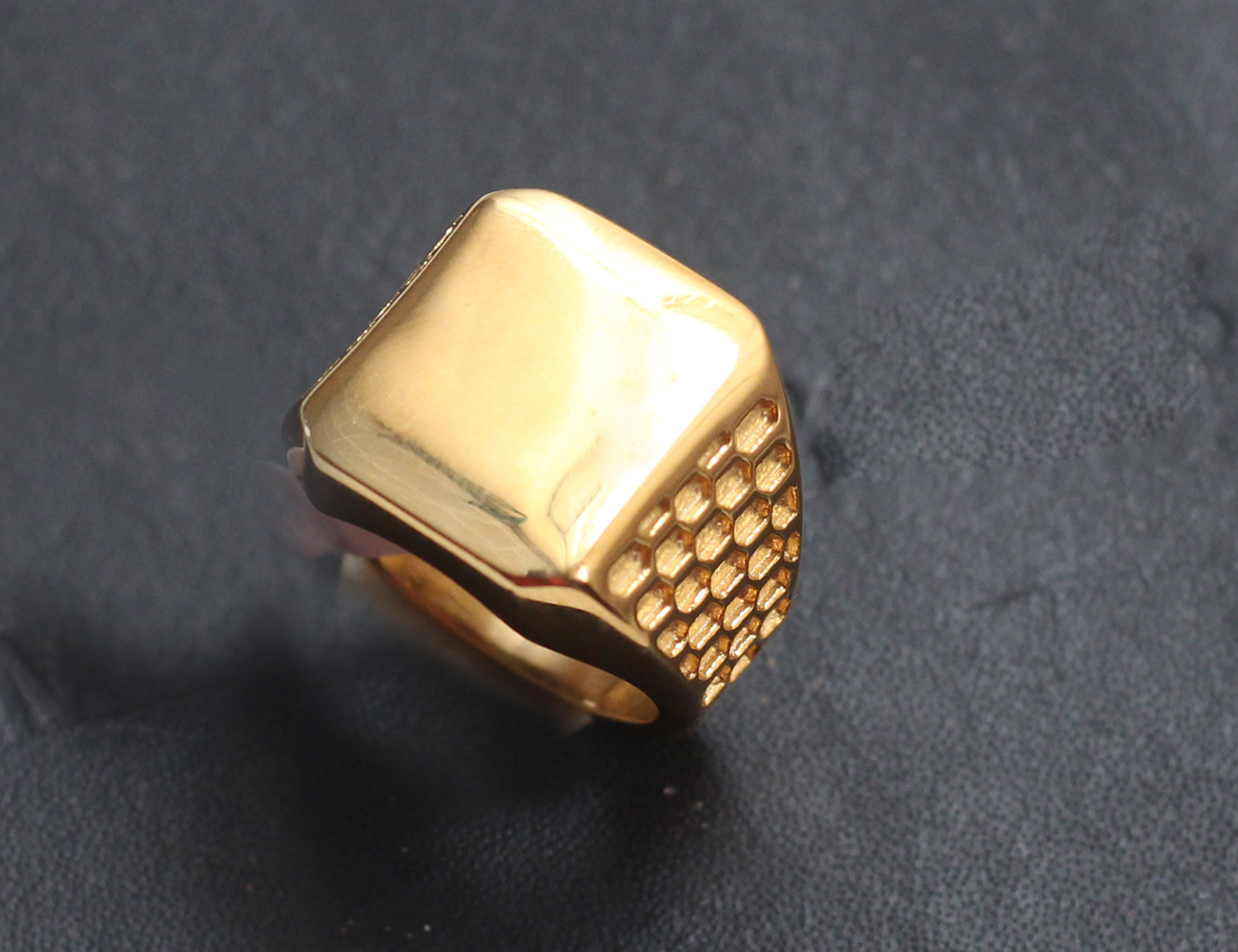 Prestige Imperial Gold Ring
